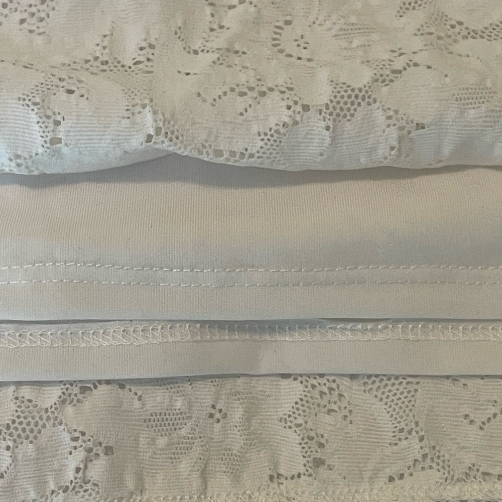 Soma All Over Stretch Lace Tank size S - Picture 3 of 5